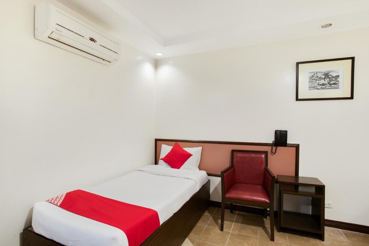 Oyo 394 Tagaytay Haven Hotel - Mendez Tagaytay City Exterior photo